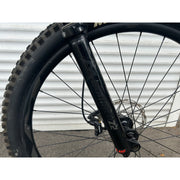 Giant Trance 29 2 Small - DEMO, Front Fork Blemishes Drive-Side