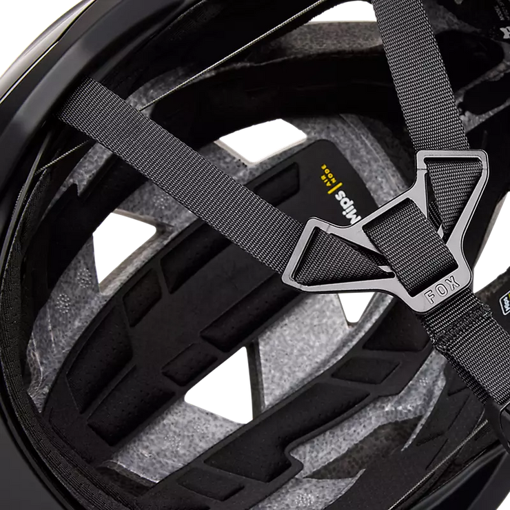 Fox Speedframe Pro Matte Black helmet, view of strap system