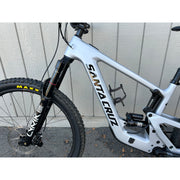 2024 Santa Cruz Heckler SL 1 CC MX X0 AXS RSV Matte Silver Medium USED, bottle cage view.