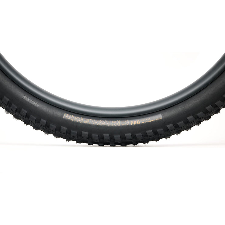 Bontrager Brevard Pro XR 29x2.5 TLR Black Mountain Bike Tire, side view.