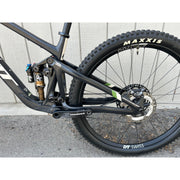 2024 Pivot Switchblade 29 PRO XT/XTR, Alloy Wheels - DEMO, Rear Triangle and Rear Wheel Non-Drive Side